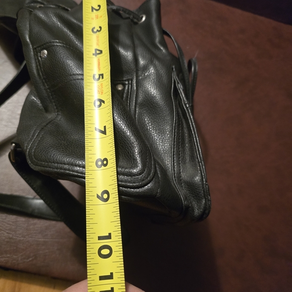 Relic Black Leather Men's Backpack - Picture 7 of 9